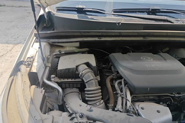 Used Wuling Jiachen 2022 1.5T CVT Smart Luxury Version Engine Bay Right