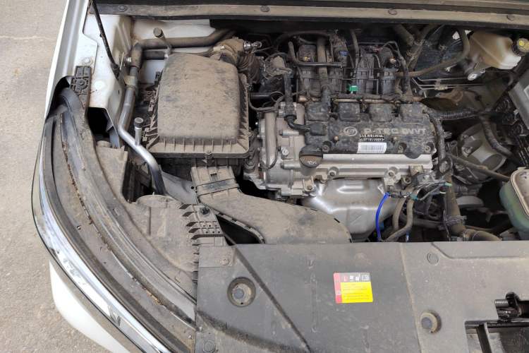 Used Wuling Jiachen 2022 1.5L Manual Enjoyment Elite Model Engine Bay Right