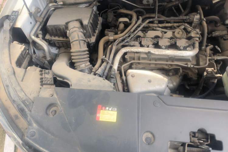 Used Wuling Jiachen 2022 1.5T Manual Comfort & Dynamic Version Engine Bay Right