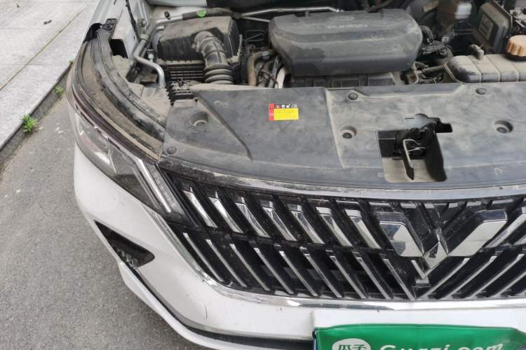 Used Wuling Jiachen 2022 1.5T CVT Smart Luxury Version Engine Bay Right