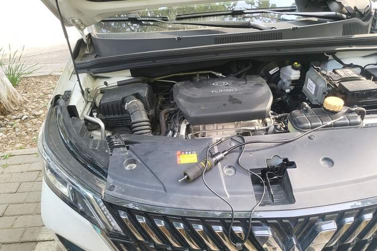 Used Wuling Jiachen 2022 1.5T CVT Smart Luxury Version Engine Bay Right