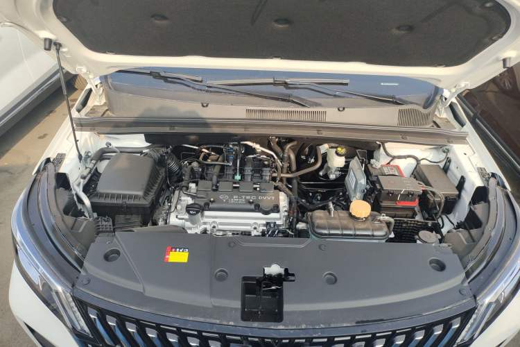 Used Wuling Jiachen 2022 1.5L Manual Comfort Edition Engine Bay