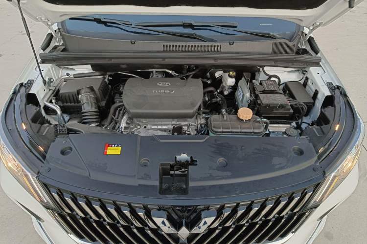Used Wuling Jiachen 2022 1.5T CVT Smart Luxury Version Engine Bay