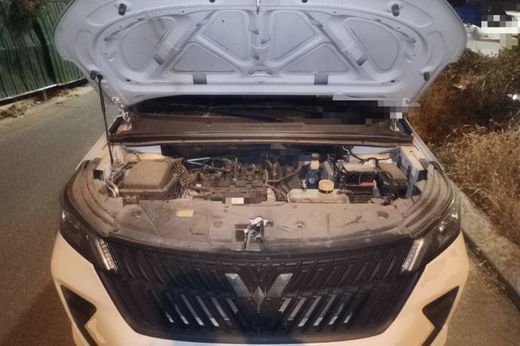 Used Wuling Jiachen 2022 1.5L Manual Enjoyment Elite Model Engine Bay