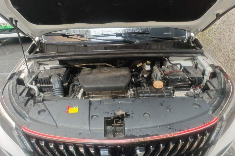 Used Wuling Jiachen 2022 1.5T CVT Deluxe Flagship Edition Engine Bay