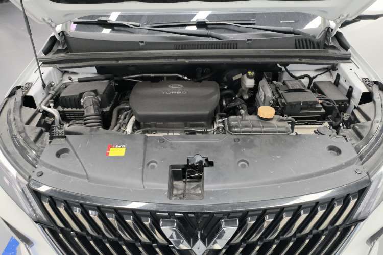 Used Wuling Jiachen 2022 1.5T CVT Deluxe Flagship Edition Engine Bay