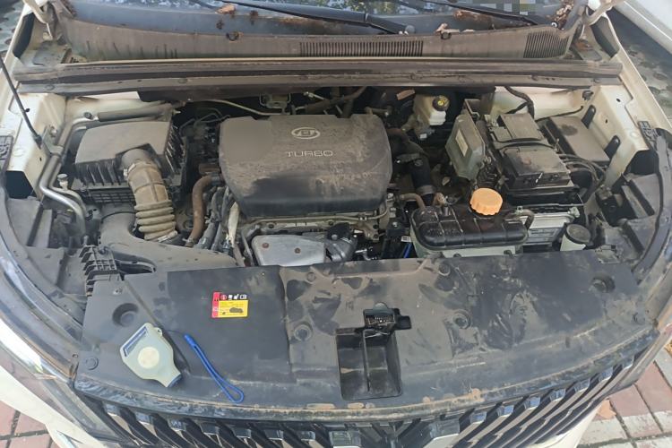 Used Wuling Jiachen 2022 1.5T CVT Deluxe Flagship Edition Engine Bay