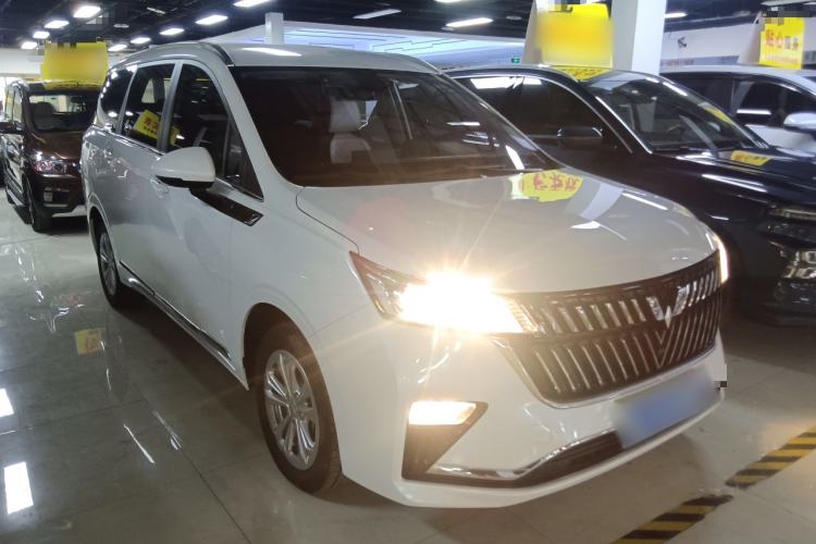 Used Wuling Jiachen 2022 1.5T CVT Smart Luxury Version Exterior 1