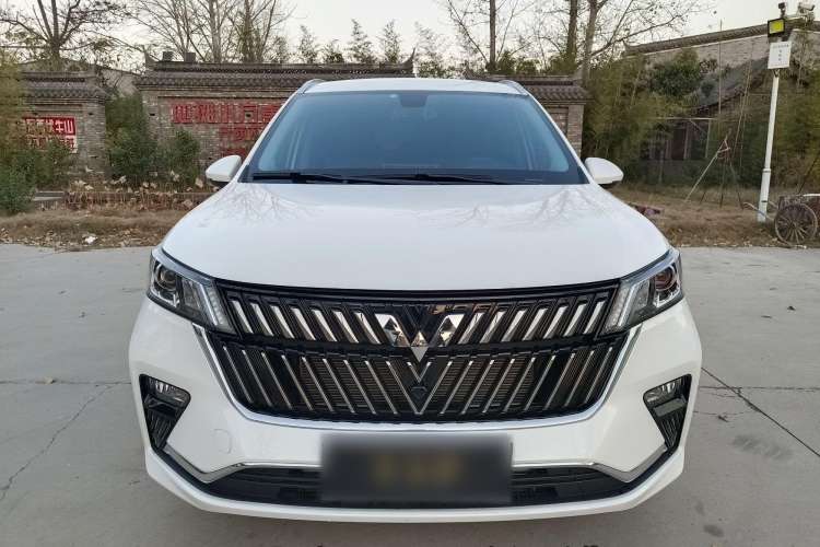 Used Wuling Jiachen 2022 1.5T CVT Smart Luxury Version Exterior 1