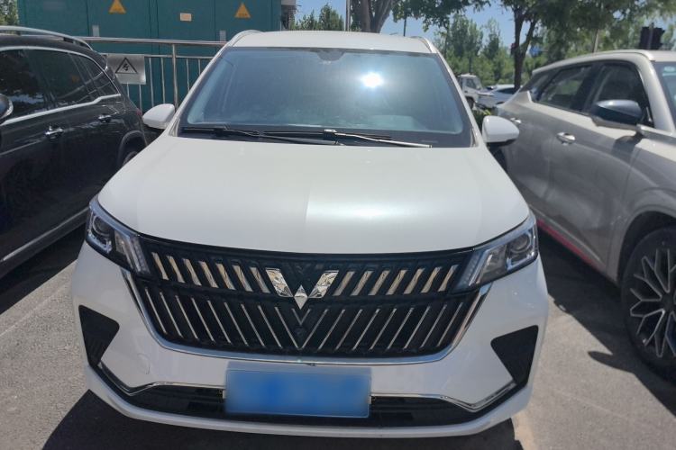 Used Wuling Jiachen 2022 1.5T Manual Light Enjoyment Dynamic Version Exterior 1