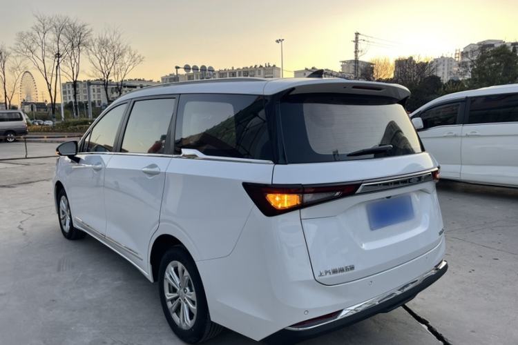 Used Wuling Jiachen 2022 1.5T CVT Smart Luxury Version Exterior 11