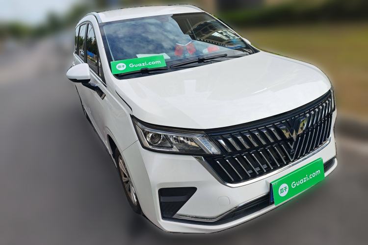 Used Wuling Jiachen 2022 1.5L Manual Comfort Edition Exterior 2