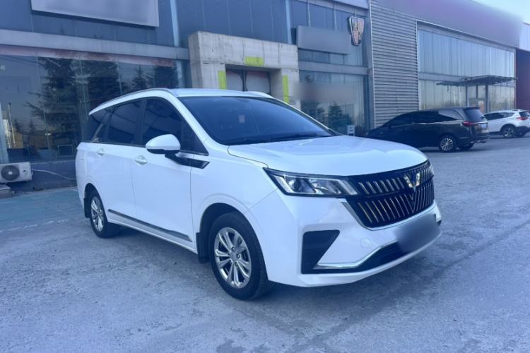 Used Wuling Jiachen 2022 1.5T Manual Comfort & Dynamic Version Exterior 2