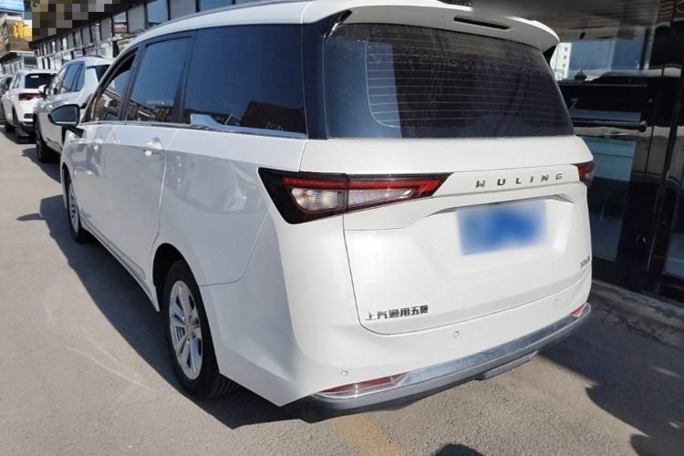 Used Wuling Jiachen 2022 1.5T Manual Light Enjoyment Dynamic Version Exterior 2