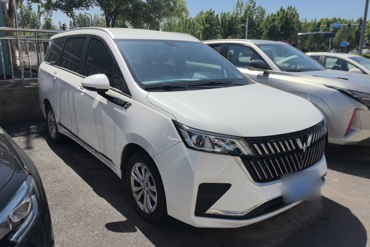 Used Wuling Jiachen 2022 1.5T Manual Light Enjoyment Dynamic Version Exterior 2