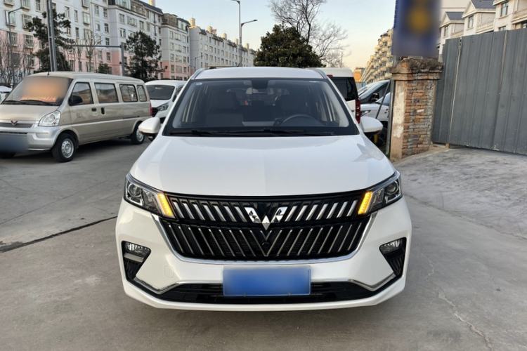 Used Wuling Jiachen 2022 1.5T CVT Smart Luxury Version Exterior 3