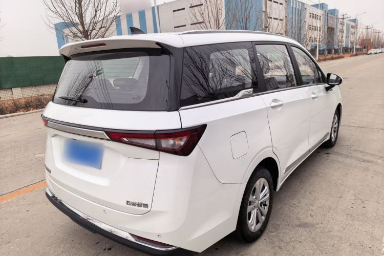 Used Wuling Jiachen 2022 1.5T CVT Smart Luxury Version Exterior 3