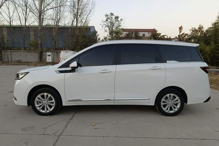 Used Wuling Jiachen 2022 1.5T CVT Smart Luxury Version Exterior 3