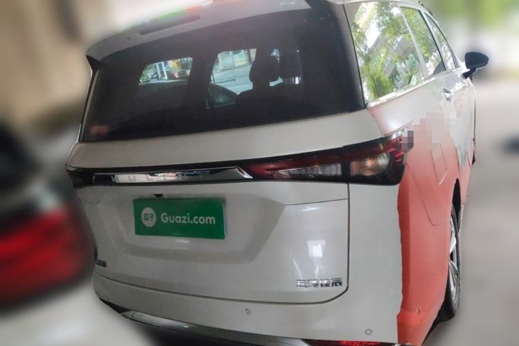 Used Wuling Jiachen 2022 1.5T CVT Smart Luxury Version Exterior 4