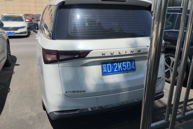 Used Wuling Jiachen 2022 1.5T Manual Light Enjoyment Dynamic Version Exterior 4