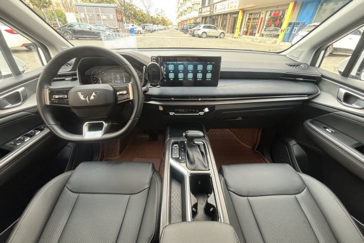 Used Wuling Jiachen 2022 1.5T CVT Smart Luxury Version Exterior 4