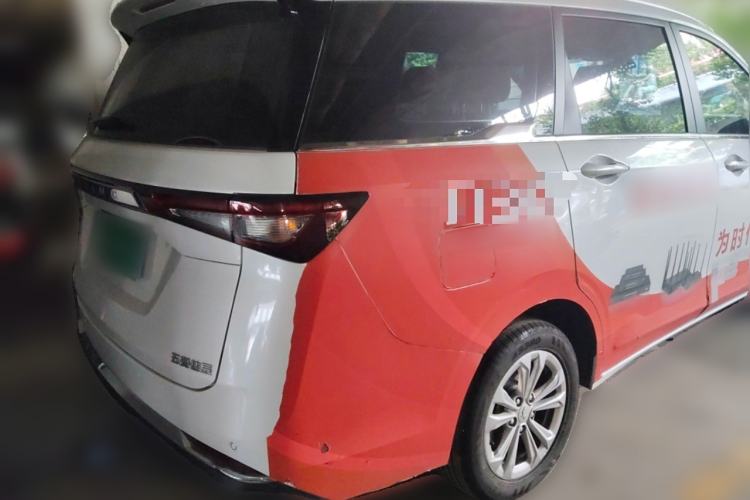 Used Wuling Jiachen 2022 1.5T CVT Smart Luxury Version Exterior 5