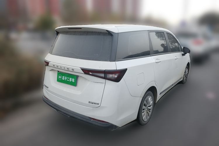 Used Wuling Jiachen 2022 1.5L Manual Enjoyment Elite Model Exterior 5