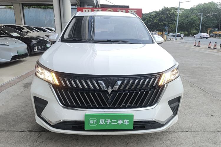 Used Wuling Jiachen 2022 1.5T Manual Comfort & Dynamic Version Front