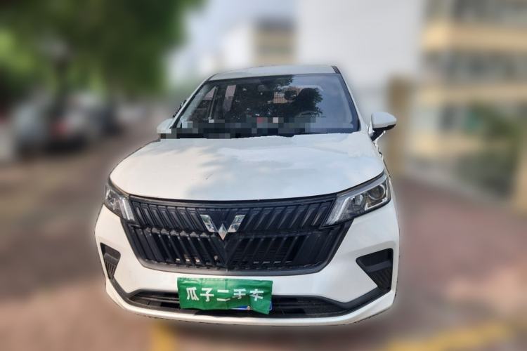 Used Wuling Jiachen 2022 1.5L Manual Light Comfort Edition Front
