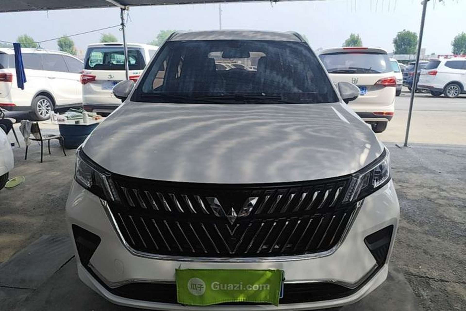 Used Wuling Jiachen 2022 1.5T Manual Light Enjoyment Dynamic Version Front