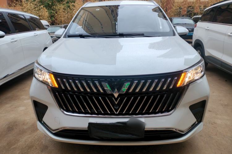 Used Wuling Jiachen 2022 1.5T Manual Comfort & Dynamic Version Front