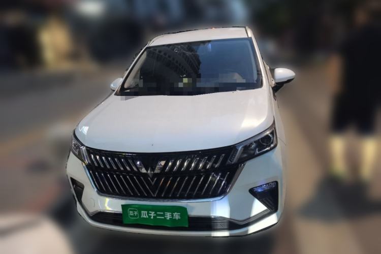 Used Wuling Jiachen 2022 1.5T CVT Smart Luxury Version Front