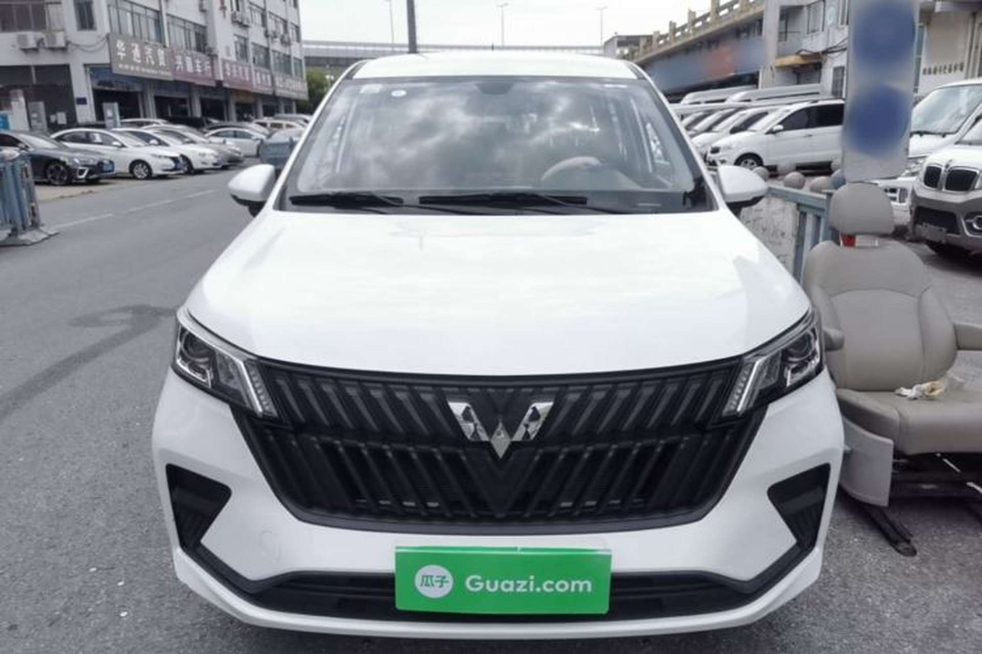 Used Wuling Jiachen 2022 1.5L Manual Enjoyment Elite Model Front
