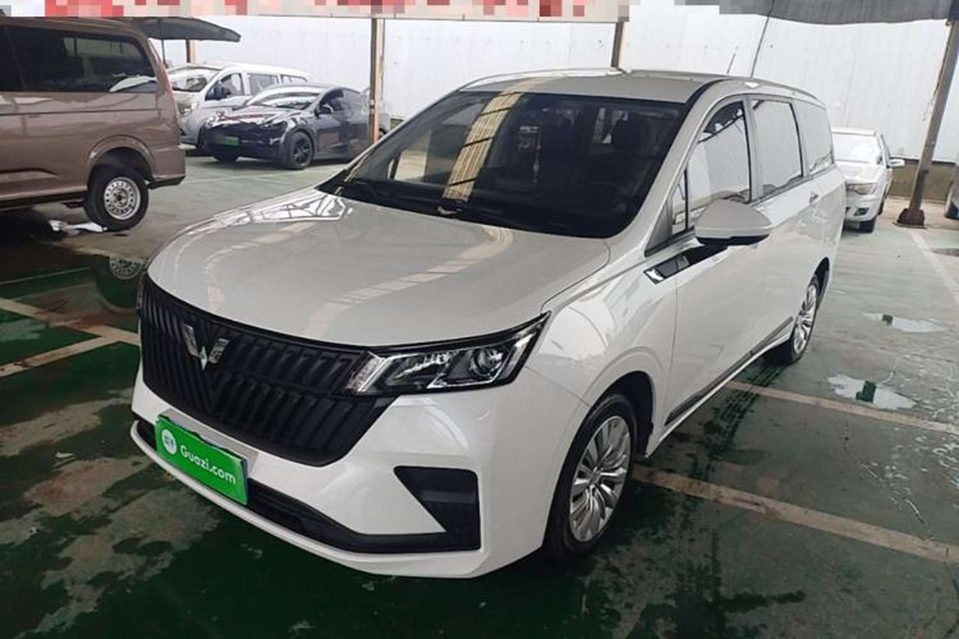 Used Wuling Jiachen 2022 1.5L Manual Enjoyment Elite Model Front Left 45 Deg