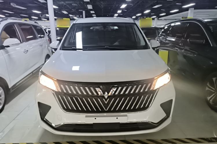 Used Wuling Jiachen 2022 1.5L Manual Comfort Edition Front