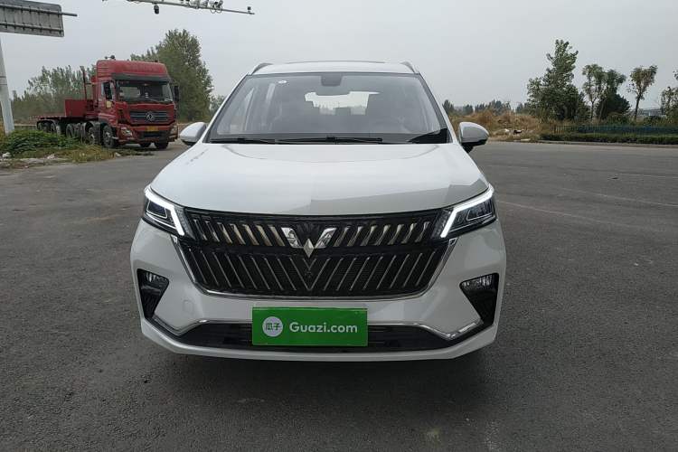 Used Wuling Jiachen 2022 1.5T CVT Deluxe Flagship Edition Front
