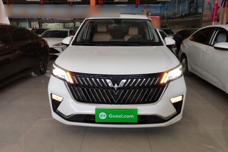 Used Wuling Jiachen 2022 1.5T CVT Deluxe Flagship Edition Front