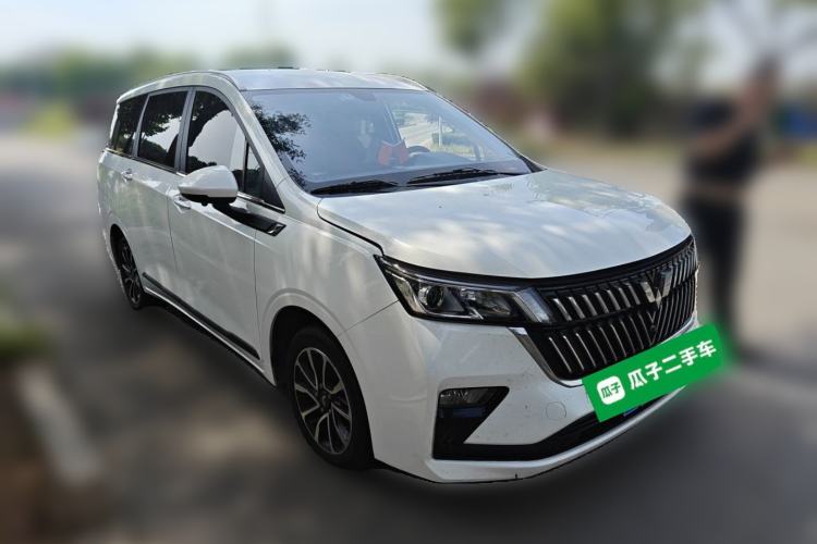 Used Wuling Jiachen 2022 1.5L Manual Enjoyment Elite Model Front Right 45 Deg