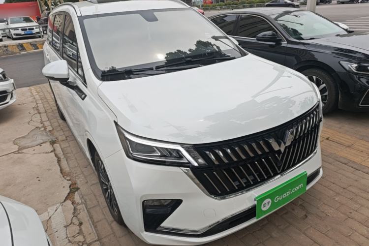 Used Wuling Jiachen 2022 1.5T CVT Deluxe Flagship Edition Front Right 45 Deg