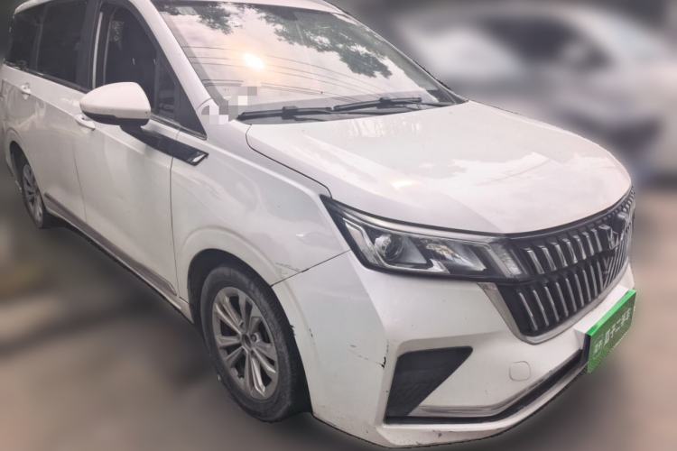 Used Wuling Jiachen 2022 1.5L Manual Light Comfort Edition Front Right 45 Deg