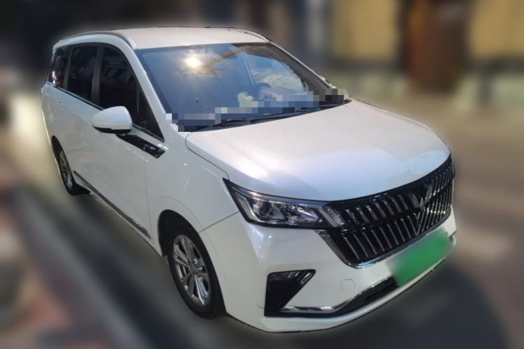 Used Wuling Jiachen 2022 1.5T CVT Smart Luxury Version Front Right 45 Deg