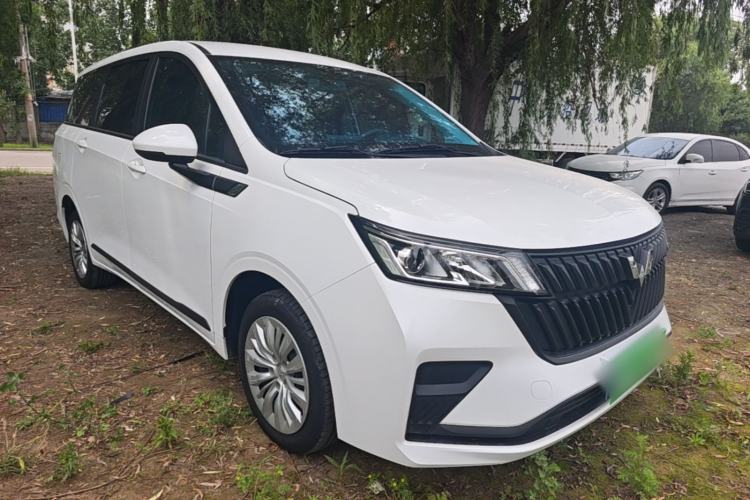 Used Wuling Jiachen 2022 1.5L Manual Enjoyment Elite Model Front Right 45 Deg
