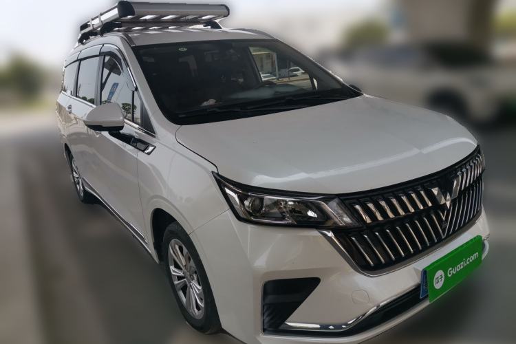 Used Wuling Jiachen 2022 1.5L Manual Comfort Edition Front Right 45 Deg