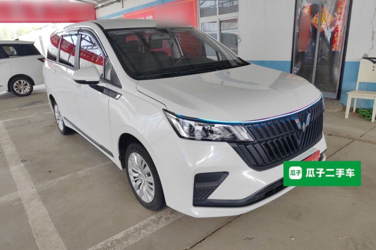 Used Wuling Jiachen 2022 1.5L Manual Enjoyment Elite Model Front Right 45 Deg