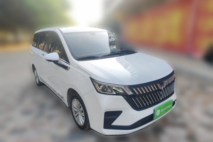 Used Wuling Jiachen 2022 1.5L Manual Enjoyment Elite Model Front Right 45 Deg