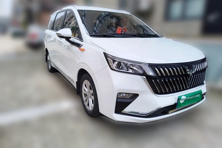 Used Wuling Jiachen 2022 1.5T CVT Smart Luxury Version Front Right 45 Deg