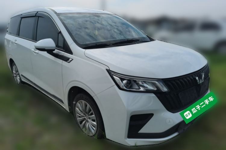 Used Wuling Jiachen 2022 1.5L Manual Enjoyment Elite Model Front Right 45 Deg