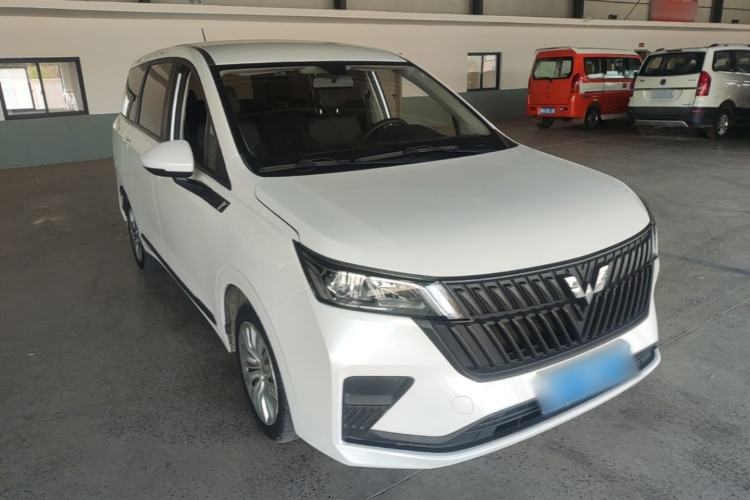 Used Wuling Jiachen 2022 1.5L Manual Enjoyment Elite Model Front Right 45 Deg