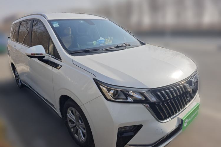 Used Wuling Jiachen 2022 1.5T CVT Smart Luxury Version Front Right 45 Deg