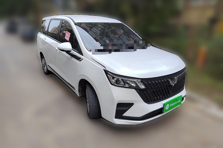 Used Wuling Jiachen 2022 1.5L Manual Enjoyment Elite Model Front Right 45 Deg